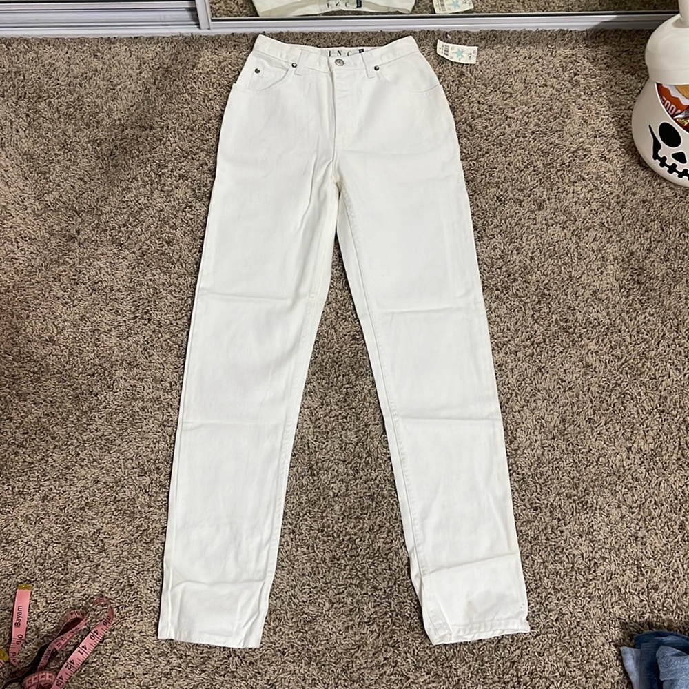 INC International Concepts Women’s High Rise White Jeans